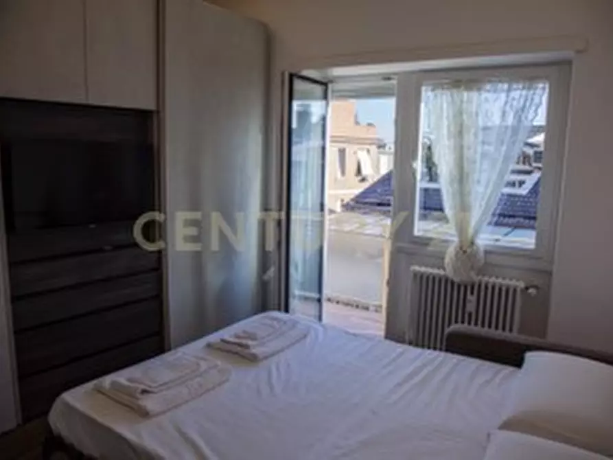 Immagine 4 di Bilocale in affitto  in Via Montecristo 10 a Roma