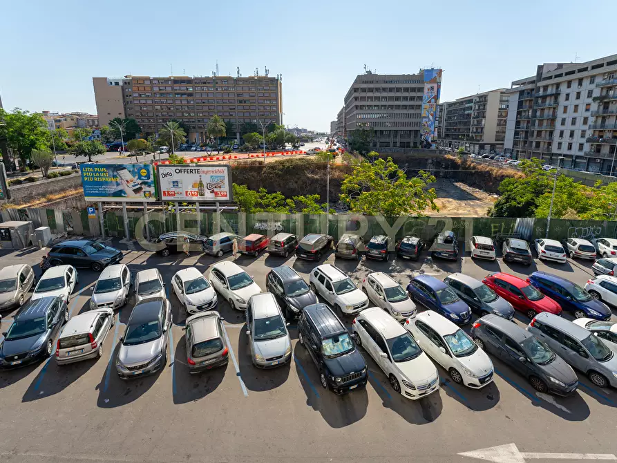 Immagine 20 di Pentalocale in vendita  in Corso Sicilia 64 a Catania