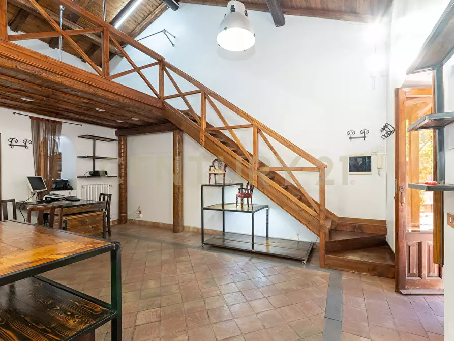 Immagine 27 di Casa indipendente in affitto  in Via Etnea 90 a Mascalucia