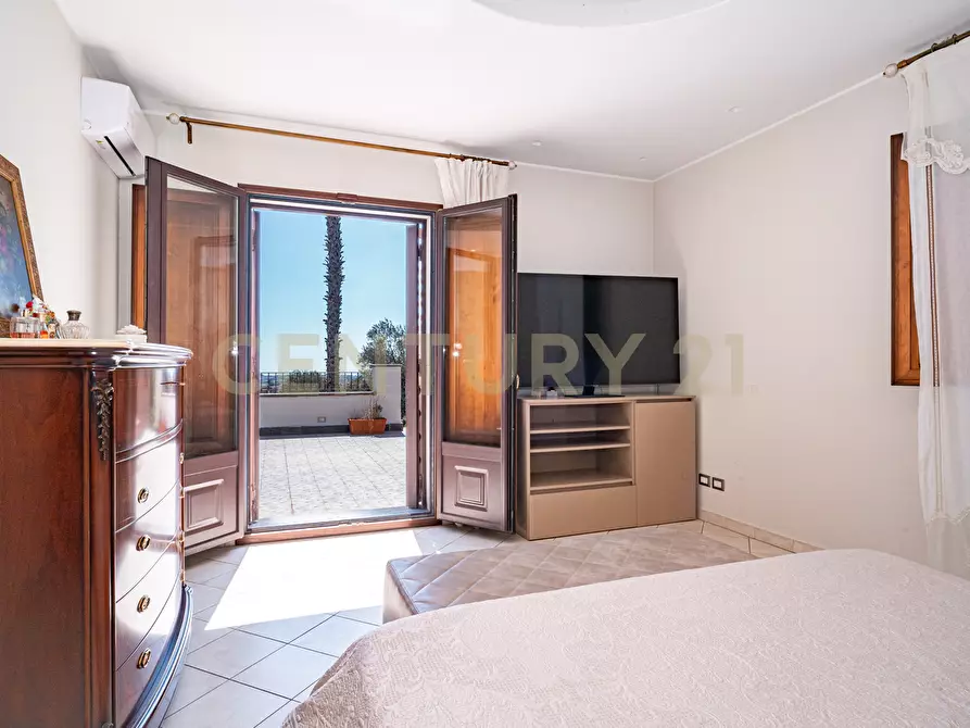 Immagine 20 di Villa in vendita  in Via Fisichelli a San Giovanni La Punta