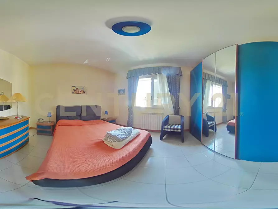 Immagine 52 di Pentalocale in vendita  in Via Nino Martoglio 13 a Valverde