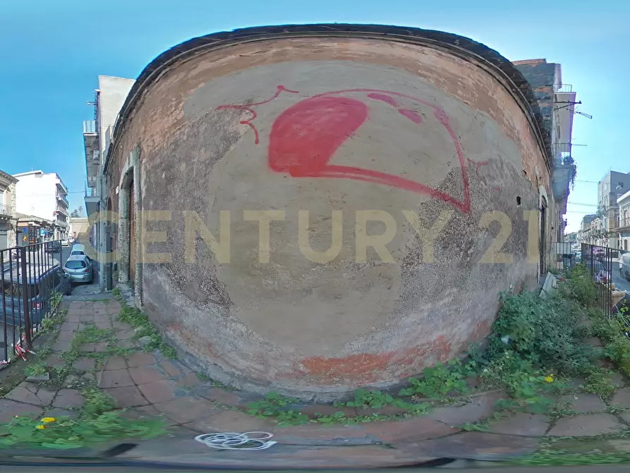 Immagine 30 di Casa indipendente in vendita  in Via Ittar 24 a Catania