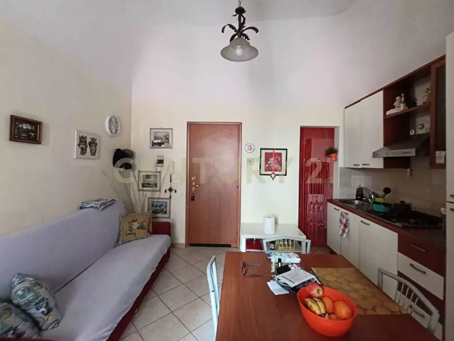 Immagine 19 di Bilocale in vendita  in Via Pistone 55 a Catania