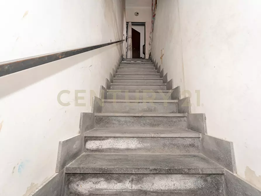 Immagine 6 di Pentalocale in vendita  in Via Sottotenente Cantone 30 a Mascalucia
