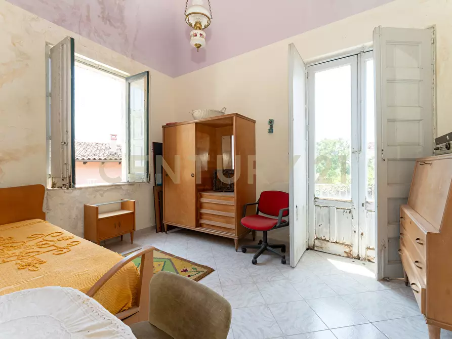 Immagine 51 di Villa in vendita  in Piazza F. M. Scuderi 7 a Viagrande