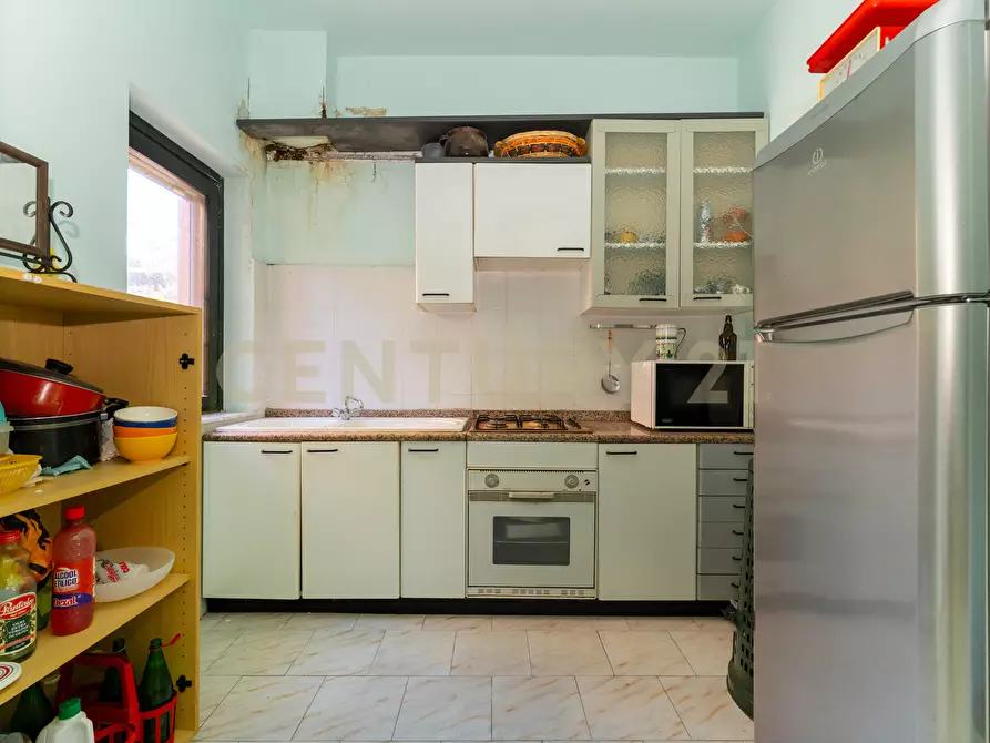 Immagine 18 di Bilocale in vendita  in Via Nazionale 74 bis a Letojanni