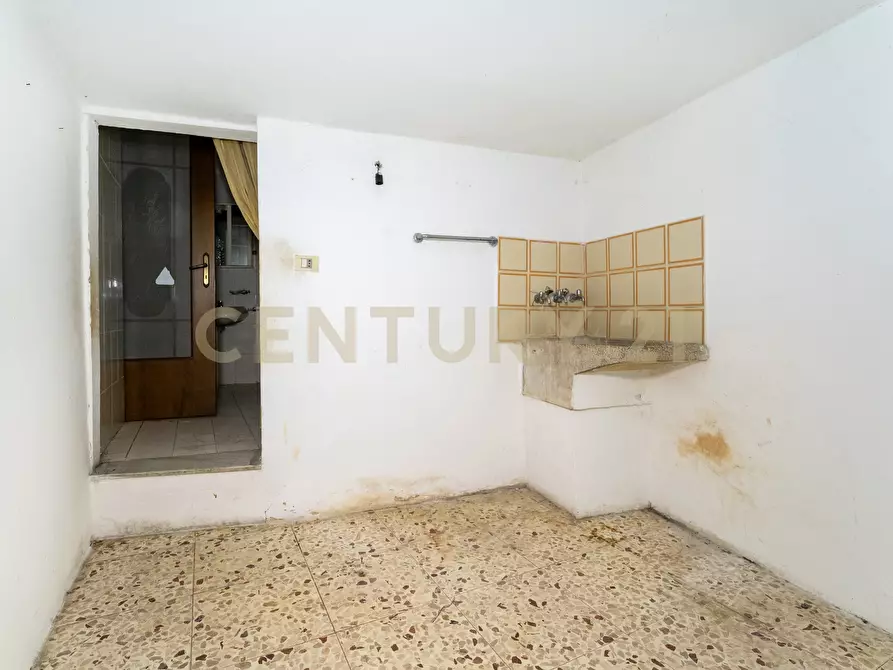 Immagine 17 di Appartamento in vendita  in VIA LUIGI STURZO 129 a Caltagirone