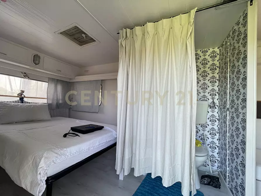 Immagine 16 di Terreno agricolo in vendita  in Strada Provinciale della Giannella a Orbetello