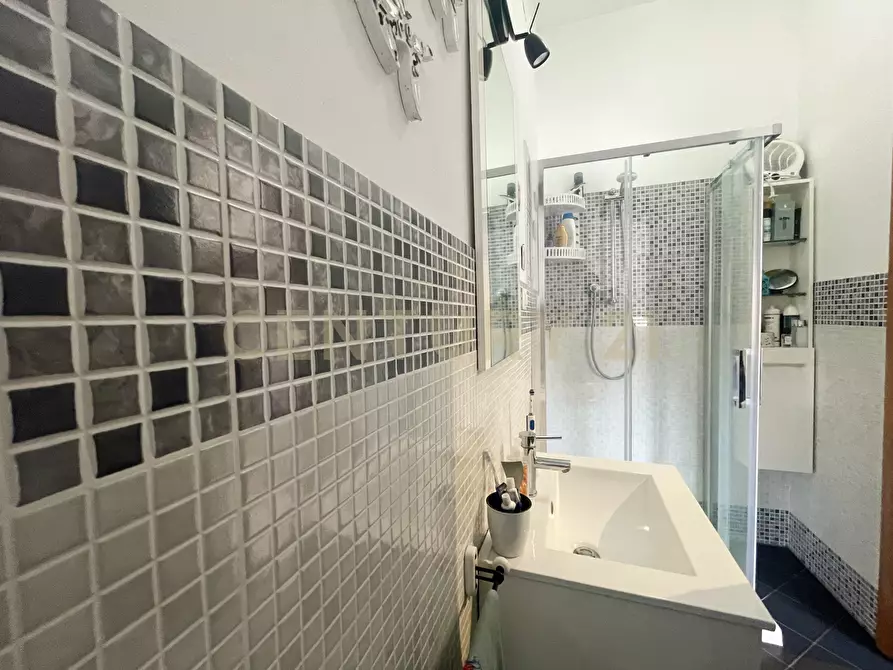 Immagine 11 di Pentalocale in vendita  in Piazza Giovanni XXIII' a Monte Argentario