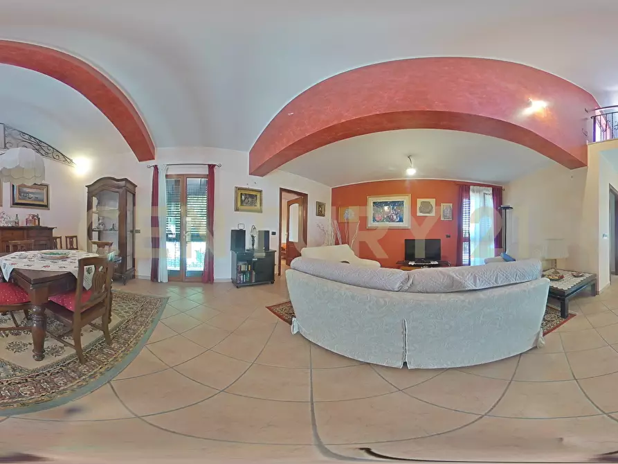 Immagine 176 di Villa in vendita  in Via Ottavia Penna 50 a Caltagirone