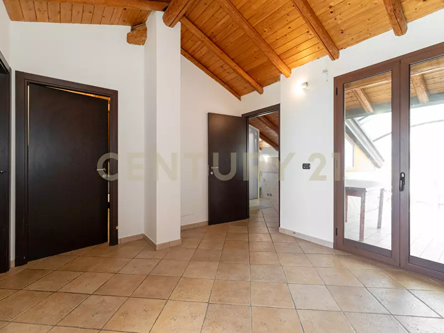 Immagine 13 di Appartamento in vendita  in Via Imola 13 a San Giovanni La Punta