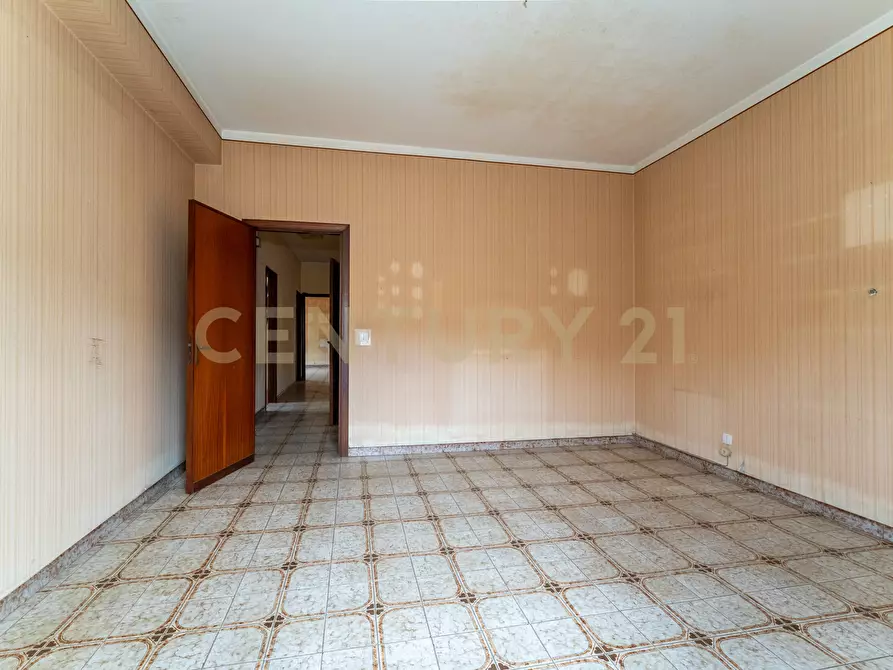 Immagine 10 di Appartamento in vendita  in Via Monsignor Salvatore Bella 2 a Aci Catena