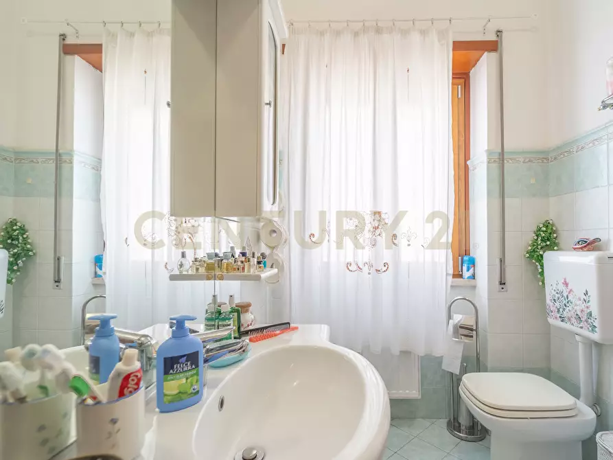 Immagine 19 di Attico in vendita  in Via di Torre Morena 100 a Roma