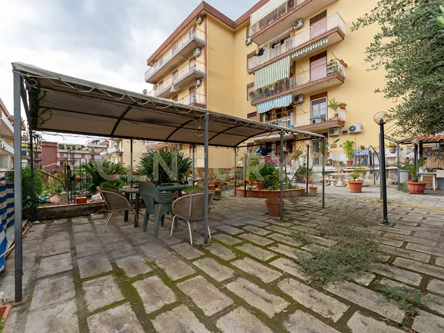 Immagine 38 di Quadrilocale in vendita  in Via Nizzeti 60 a Catania