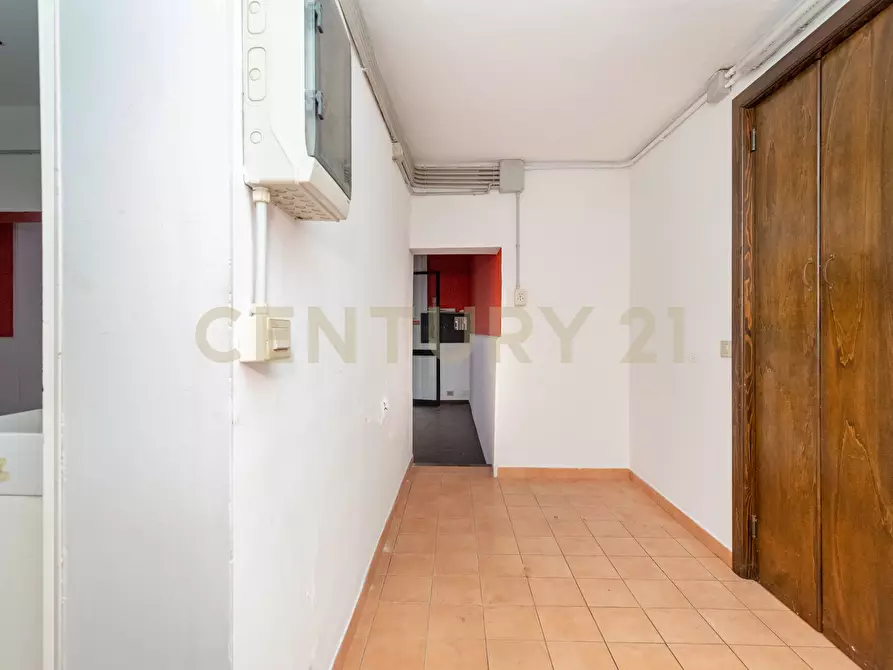 Immagine 20 di Attività artigianale in vendita  in Via Firenze 130 a Catania