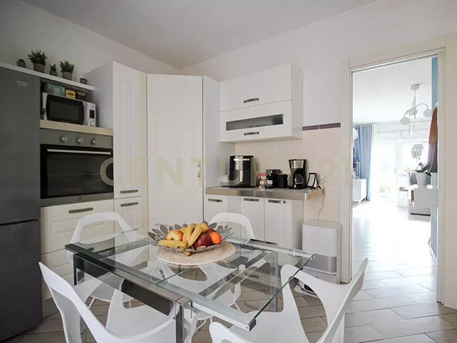 Immagine 12 di Quadrilocale in vendita  in Via Italo Orto 35 a Roma