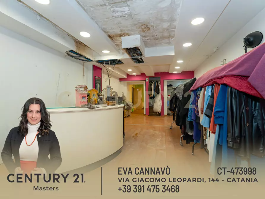 Immagine 30 di Bar / Ristorante in vendita  in Piazza Tivoli 4 a Tremestieri Etneo