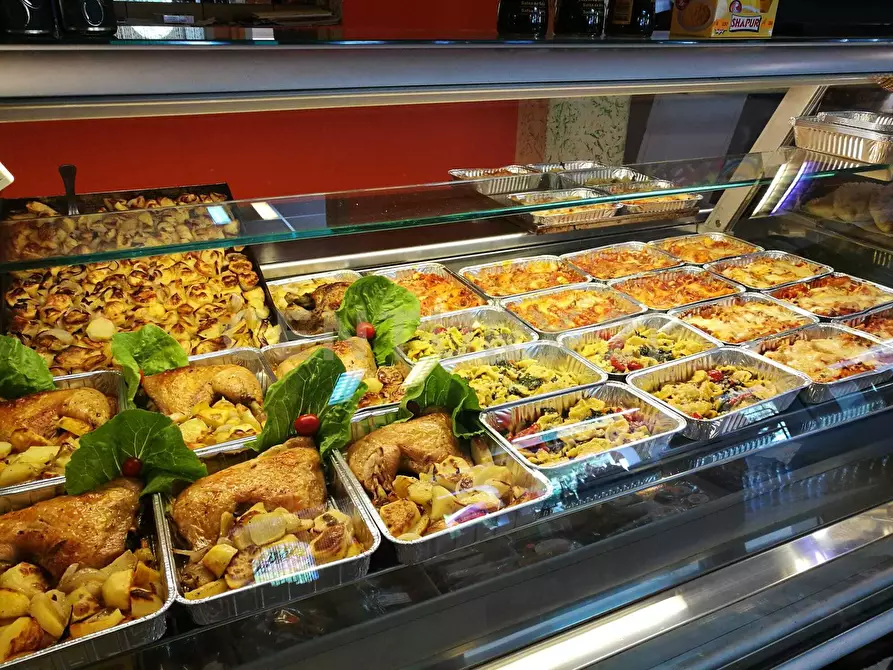 Immagine 21 di Locale commerciale in vendita  in Viale dei Lidi a Siracusa