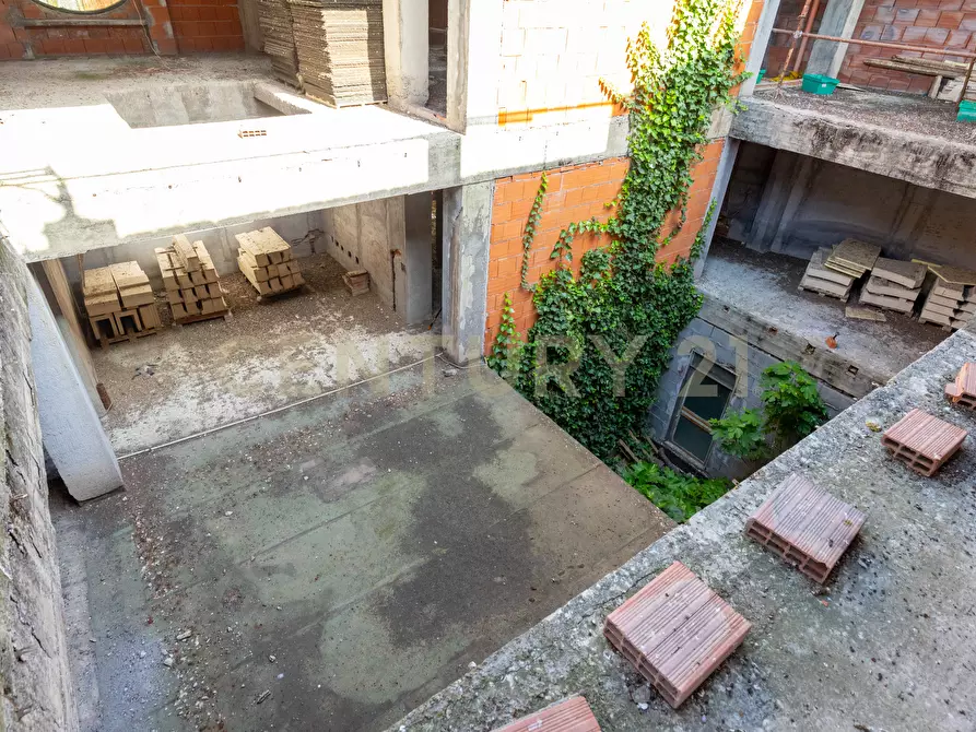 Immagine 36 di Casa indipendente in vendita  in Via Marchese 392 a Misterbianco