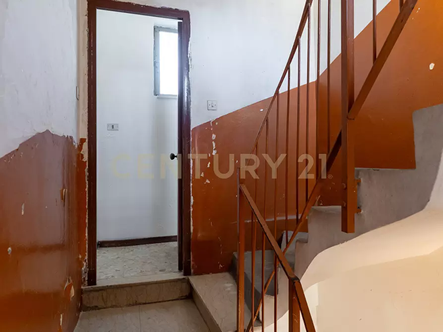 Immagine 28 di Bilocale in vendita  in Via Caduti del Lavoro 131 a Catania