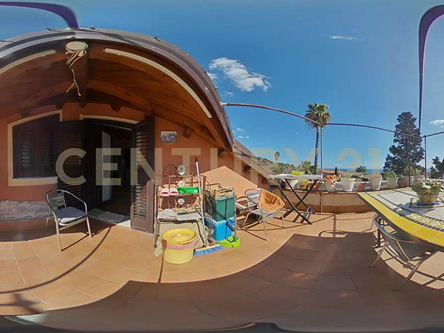 Immagine 89 di Appartamento in vendita  in Via Stazione 12 a Aci Castello