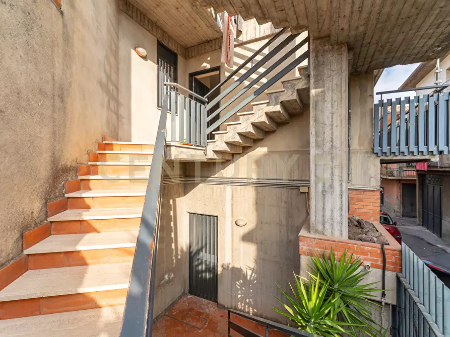 Immagine 15 di Porzione di casa in vendita  in Via Galliano 15 a Misterbianco