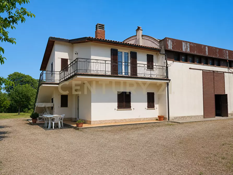 Immagine 1 di Casa bifamiliare in vendita  in Via Cassia Nord 27 a Proceno