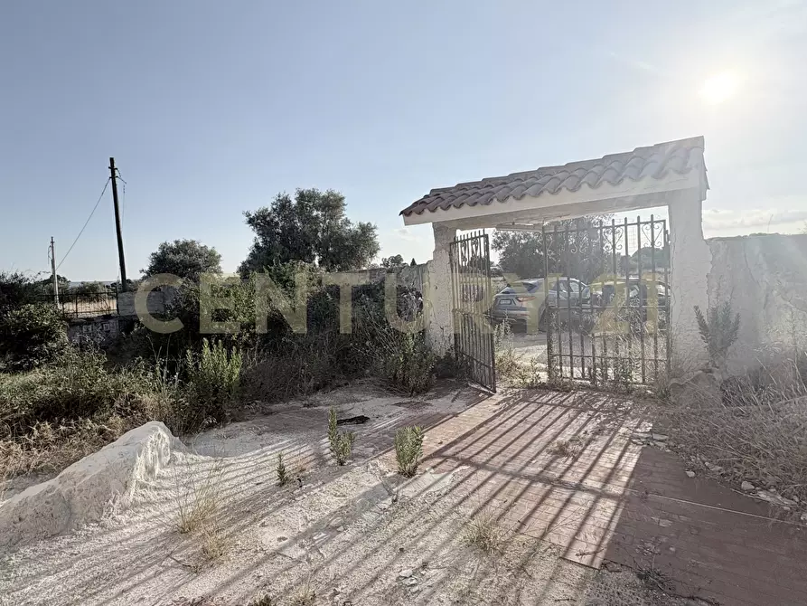 Immagine 5 di Villa in vendita  in Via San Guglielmo Abate 13 a Siracusa