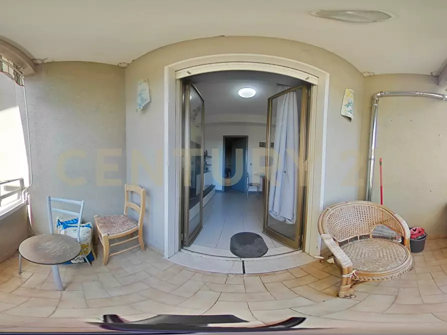 Immagine 50 di Quadrilocale in vendita  in Via Garibaldi 224 a Calatabiano