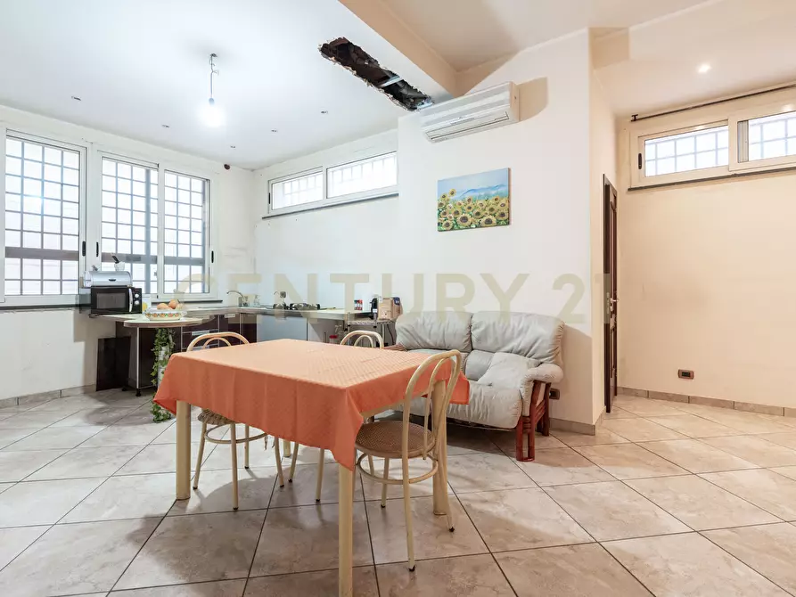 Immagine 35 di Casa bifamiliare in vendita  in Via A. di Sangiuliano 68 a Sant'agata Li Battiati