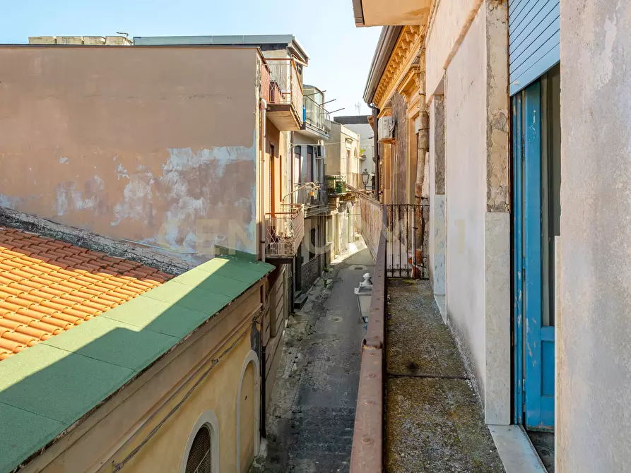 Immagine 24 di Rustico / casale in vendita  in Via Alessandro Manzoni 10 a Motta Sant'anastasia