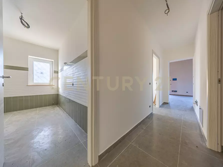 Immagine 20 di Casa trifamiliare in vendita  in Via Basento 4 a Aprilia