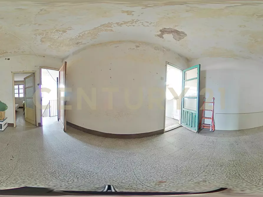 Immagine 53 di Bilocale in vendita  in Via Mirko 12 a Catania