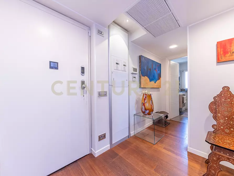 Immagine 11 di Attico in vendita  in Viale Carmelo Bene 320 a Roma