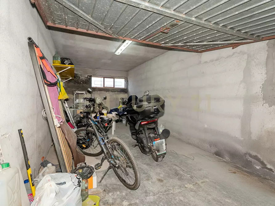 Immagine 28 di Quadrilocale in vendita  in Via Garibaldi 224 a Calatabiano