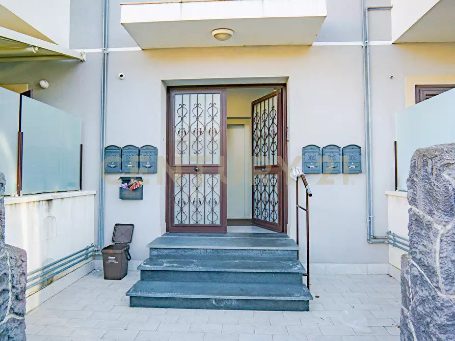 Immagine 38 di Trilocale in vendita  in Via Giuseppe Simili 73-77 a Catania