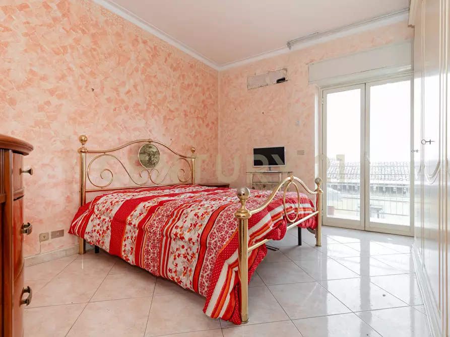 Immagine 3 di Trilocale in vendita  in Via Pietro Platania 6 a Catania