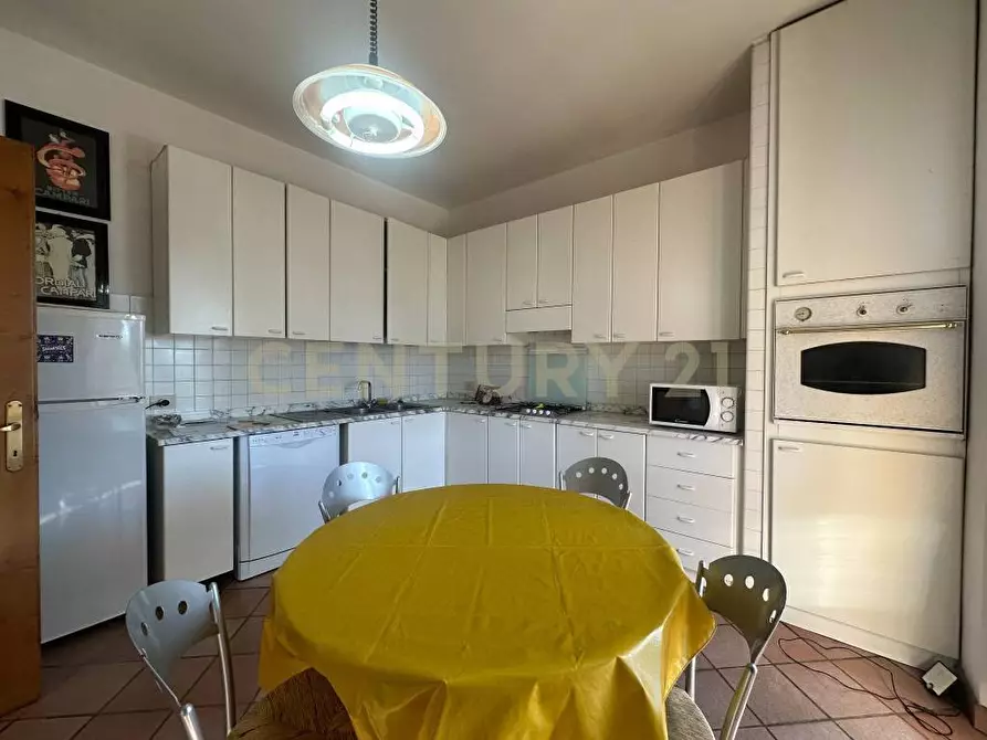 Immagine 11 di Villa in vendita  in Via Dante Alighieri a Semproniano