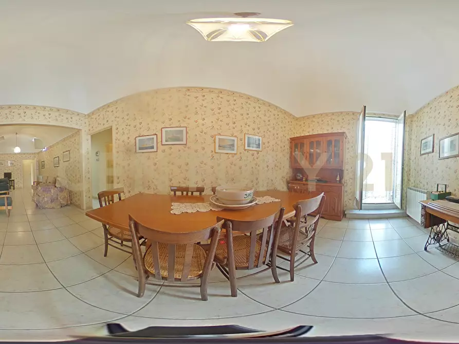 Immagine 44 di Terratetto in vendita  in Via Cafici 28 a Vizzini