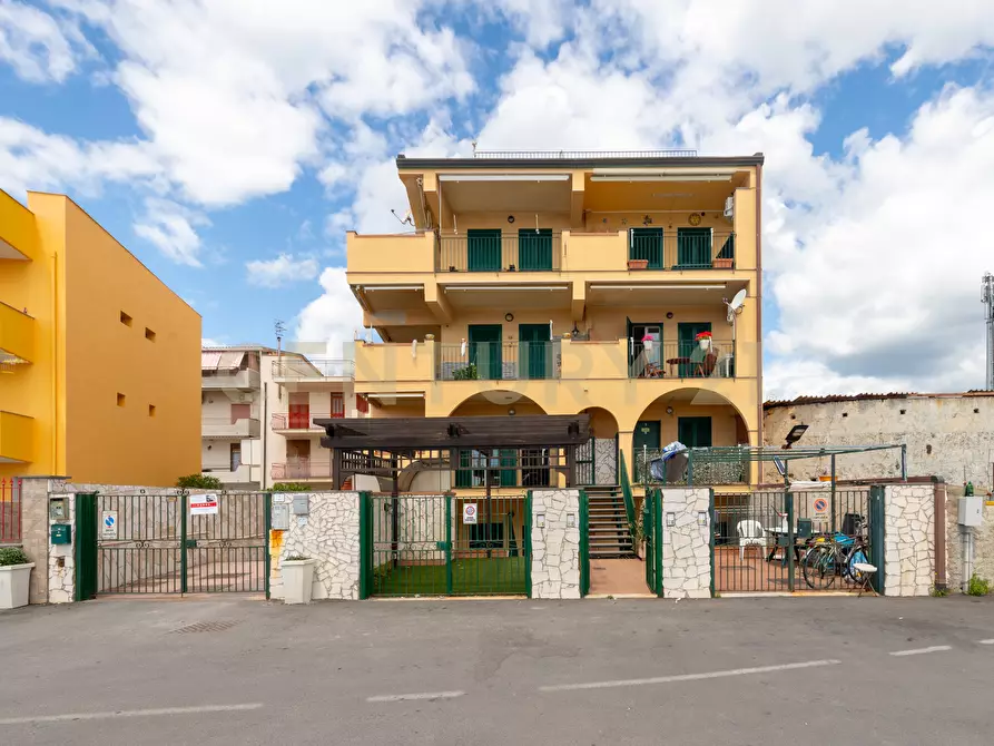 Immagine 48 di Bilocale in vendita  in Via Lungomare 2 a Sant'alessio Siculo