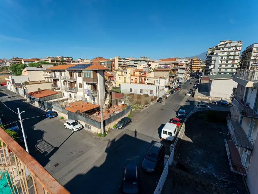 Immagine 45 di Quadrilocale in vendita  in Via Federico Confalonieri 9 a Catania