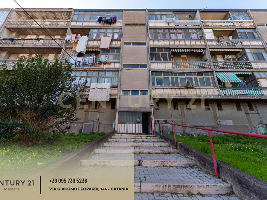 Immagine 2 di Trilocale in vendita  in Villaggio Zia Lisa II 108 a Catania