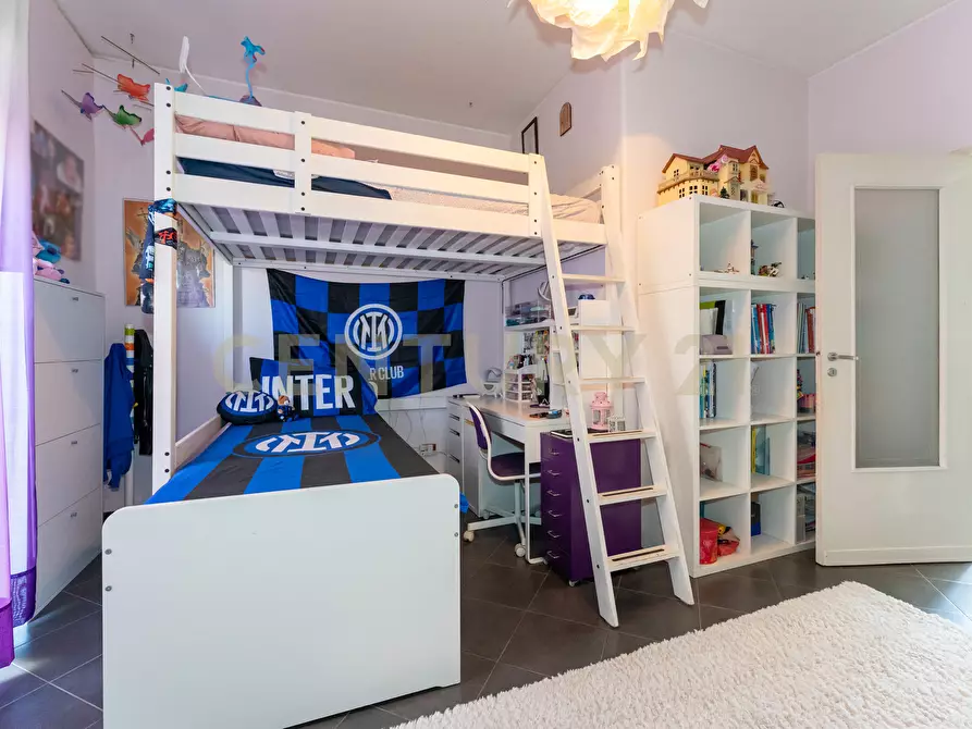 Immagine 17 di Quadrilocale in vendita  in Via Veglia 1 a Catania