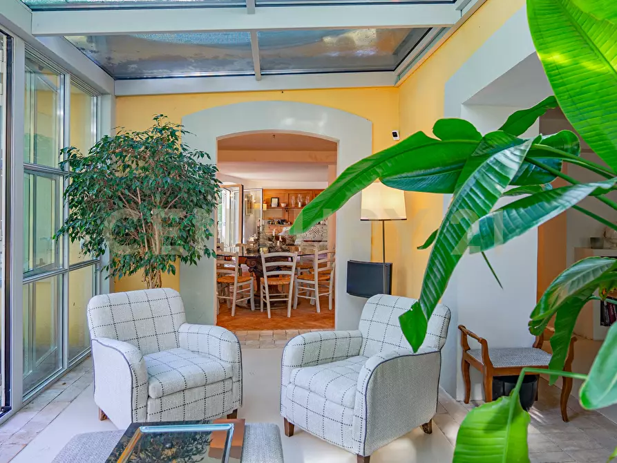 Immagine 5 di Villa in vendita  in Via Cassia 1951 a Roma