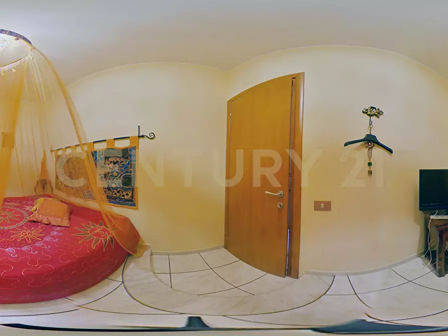 Immagine 41 di Trilocale in vendita  in Via del Sileno 2 a Giardini-Naxos