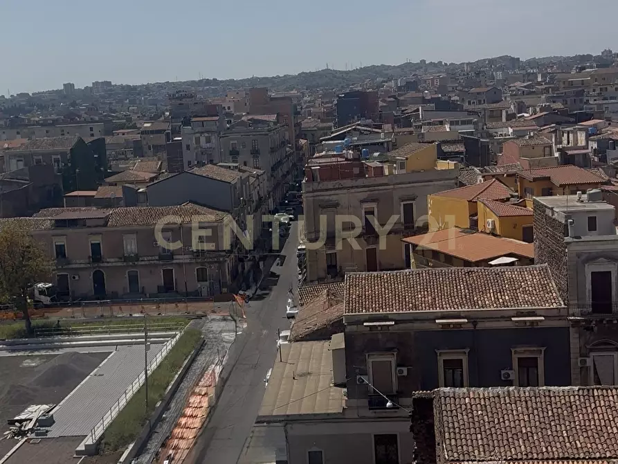 Immagine 4 di Palazzo in vendita  in Via Stella Polare 129 a Catania