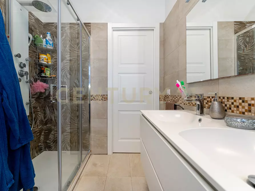 Immagine 30 di Casa semindipendente in vendita  in Via A. di Sangiuliano 42 a Sant'agata Li Battiati