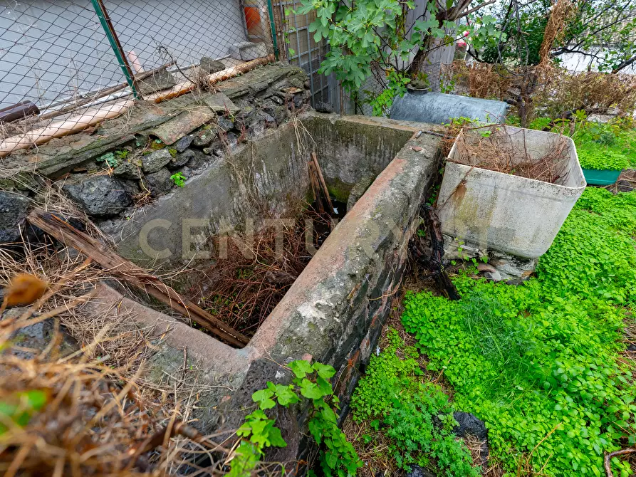 Immagine 22 di Villa in vendita  in Via Tripoli 229 a Catania