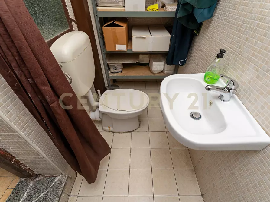 Immagine 23 di Bar / Ristorante in vendita  in Via Milo 10 a Catania