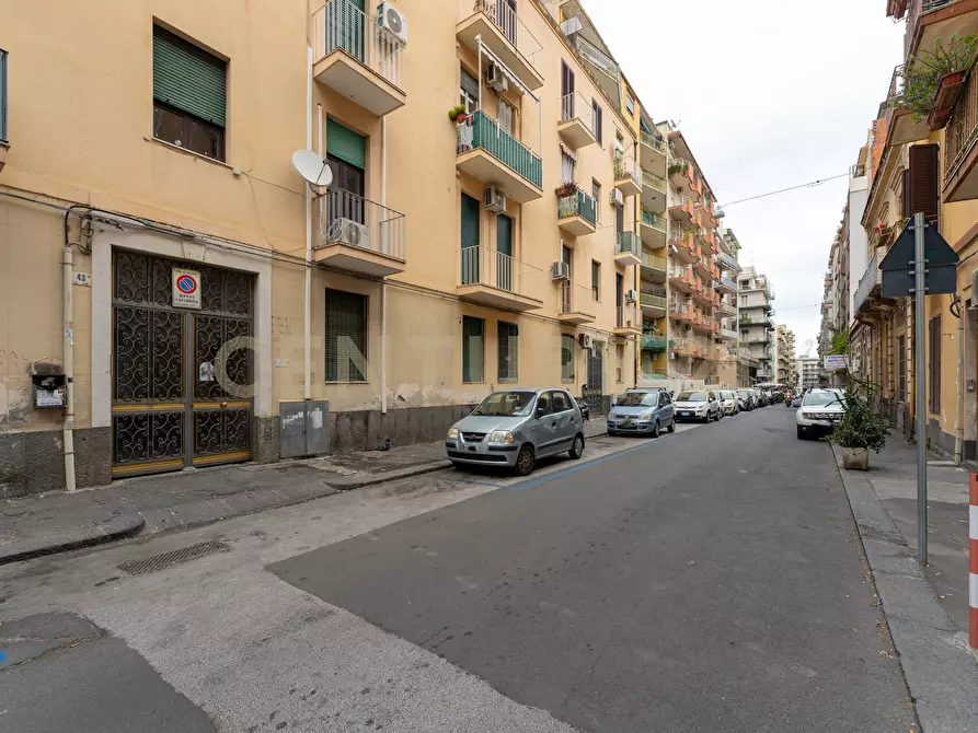 Immagine 29 di Trilocale in vendita  in Via Napoli 43 a Catania
